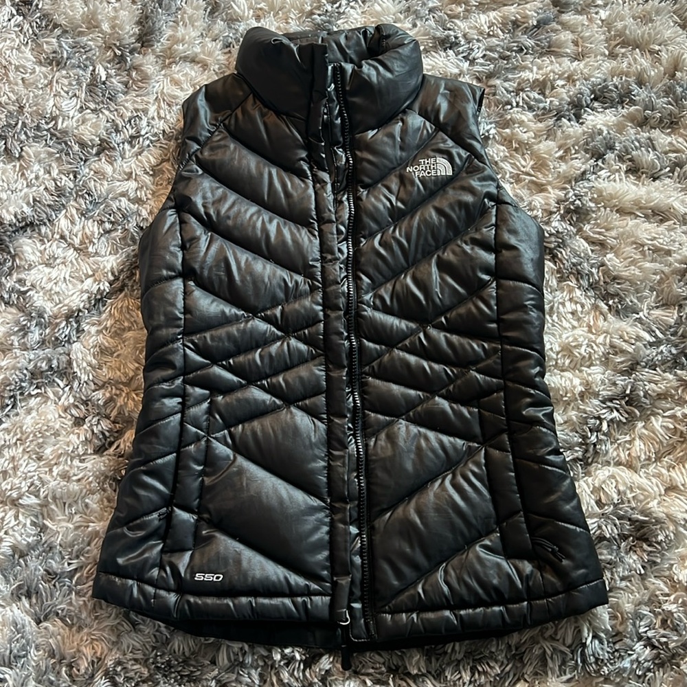 Women’s north face vest
